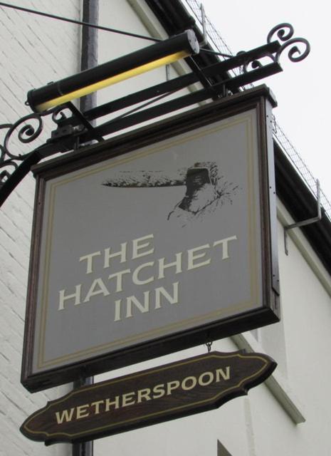 The Hatchet Inn Wetherspoon ニューベリー エクステリア 写真